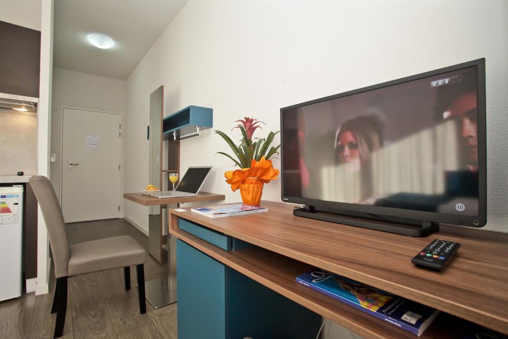 Appart Hotel Odalys City Tours Le Jardin Des Lettres Kamer foto